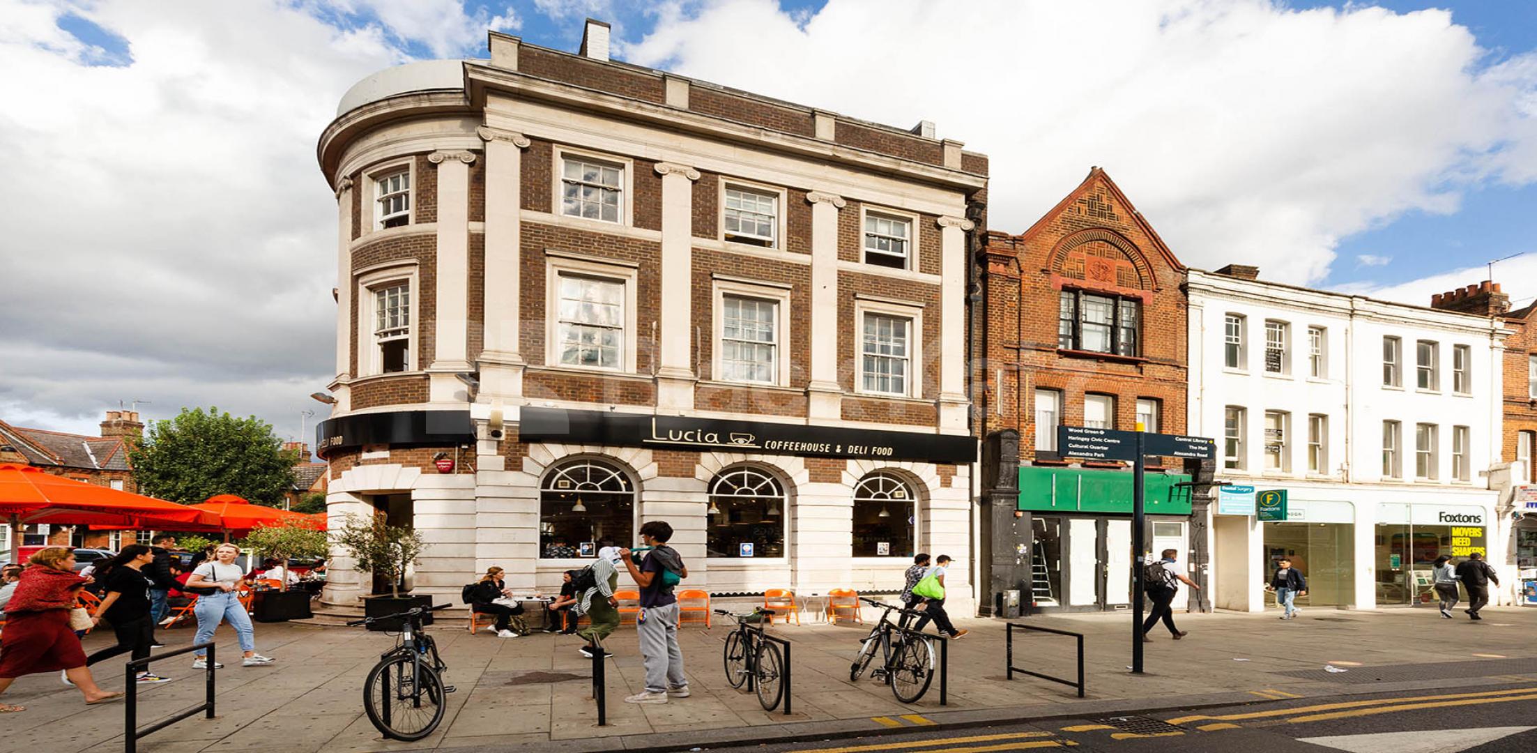 			2 Bedroom, 1 bath, 1 reception Apartment			 High Road, Wood Green